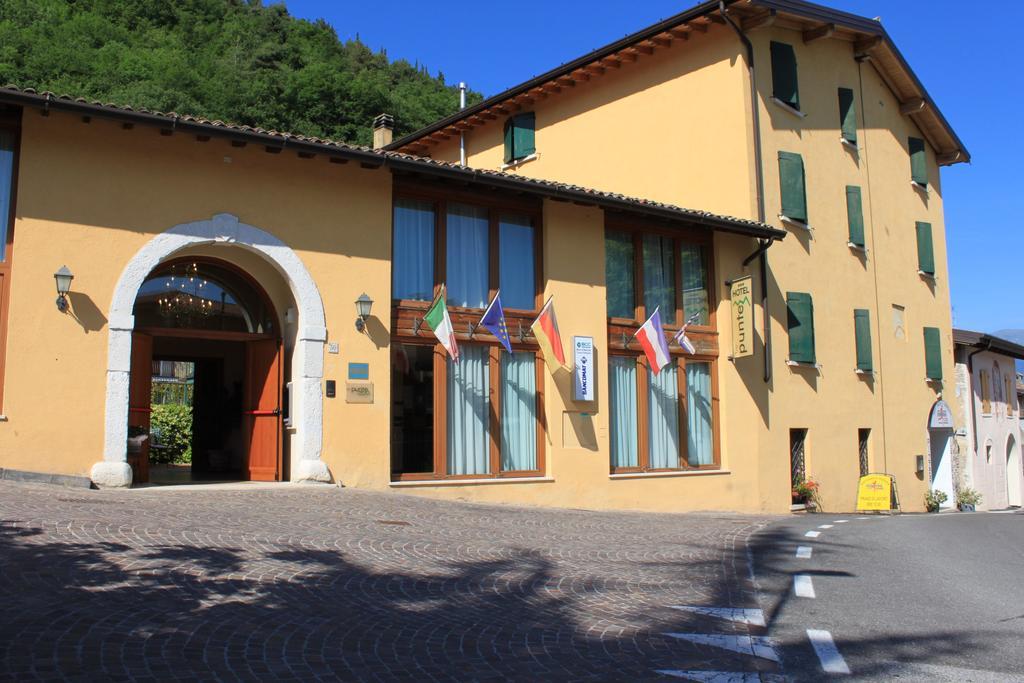 Hotel Tre Punte Gargnano Exterior foto